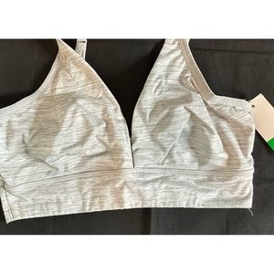 DIP Plunging Bralette NWT